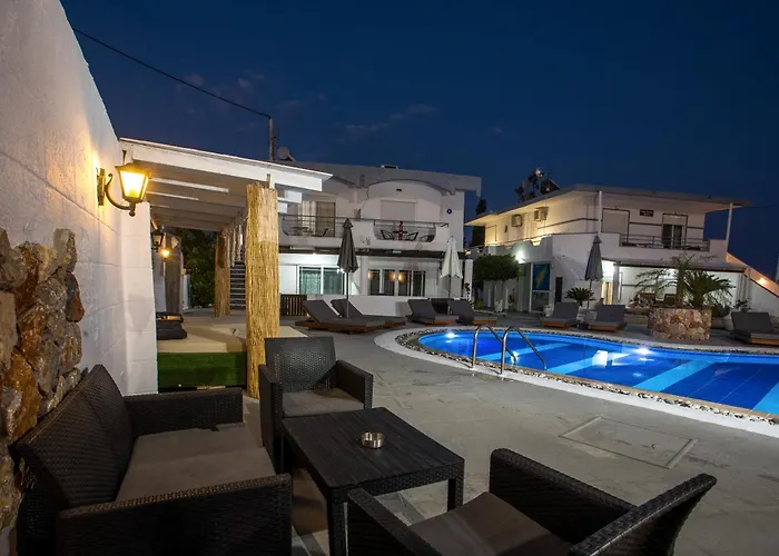 Toulas Studios & Apts No2