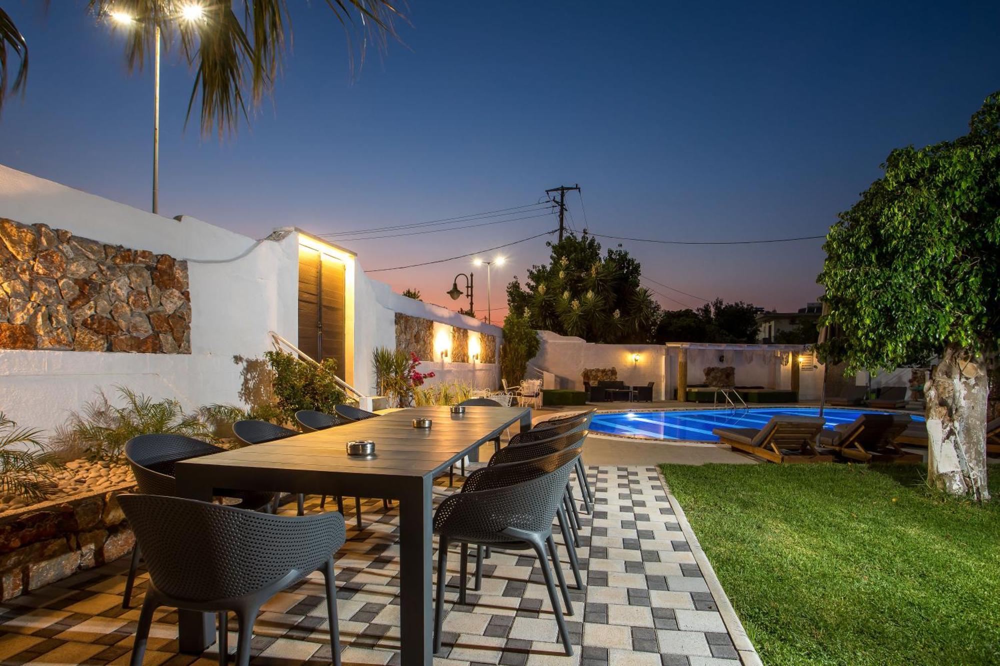 Toulas & Apts No2 Apartment Faliraki
